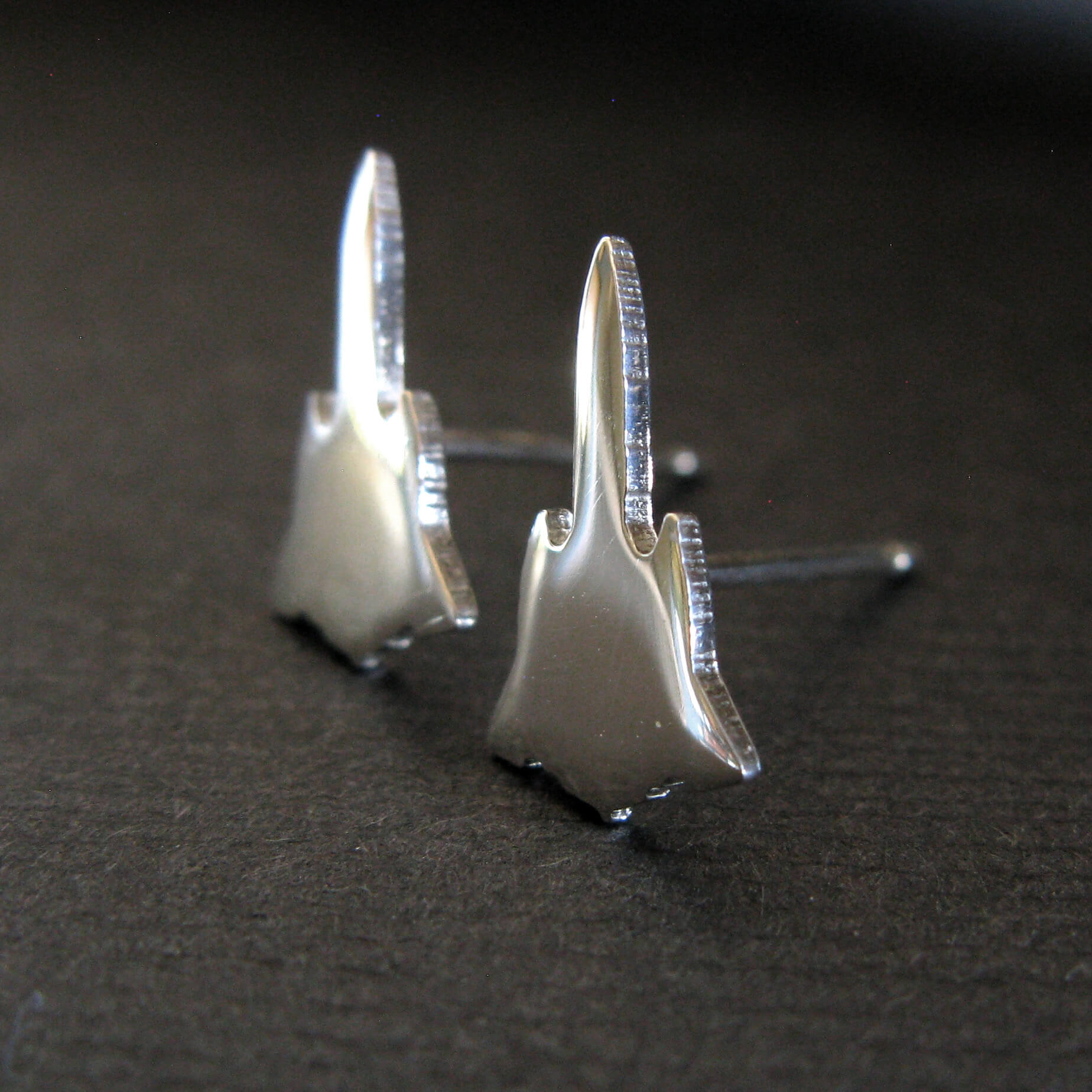 SR-71 Blackbird Stud Earrings - Jet Fighter Jewelry