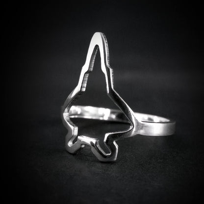 Polished sterling silver F‑22 Raptor fighter jet silhouette ring – handcrafted aviation jewelry