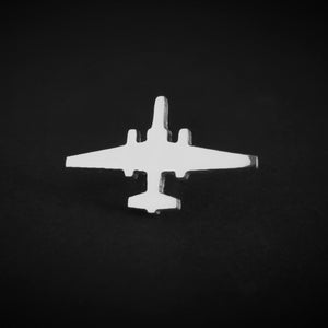 Sterling silver U-2 Dragon Lady tie tack – handcrafted Cold War reconnaissance jet pin – USAF aviation jewelry