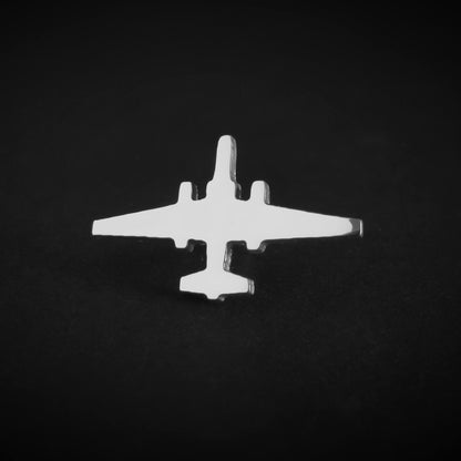 Sterling silver U-2 Dragon Lady tie tack – handcrafted Cold War reconnaissance jet pin – USAF aviation jewelry